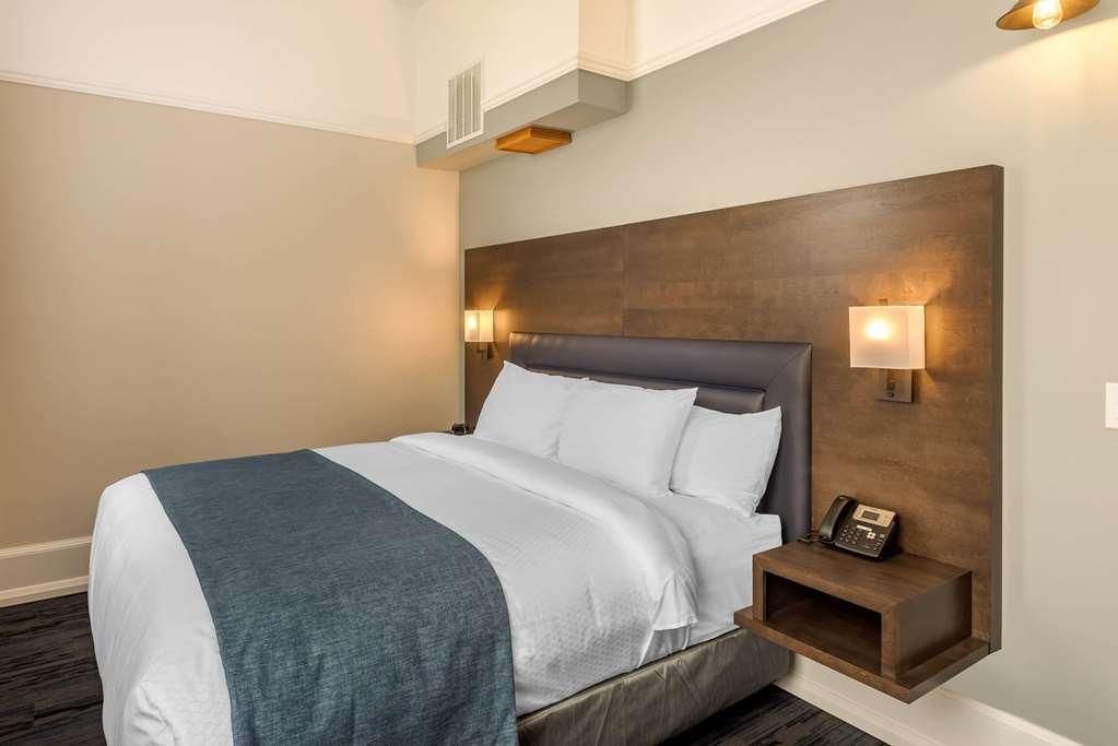 The Courthouse Hotel, Ascend Hotel Collection Тандер-Бей Номер фото
