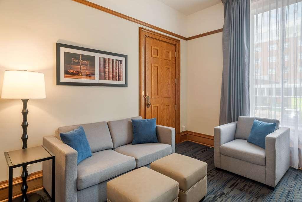 The Courthouse Hotel, Ascend Hotel Collection Тандер-Бей Номер фото